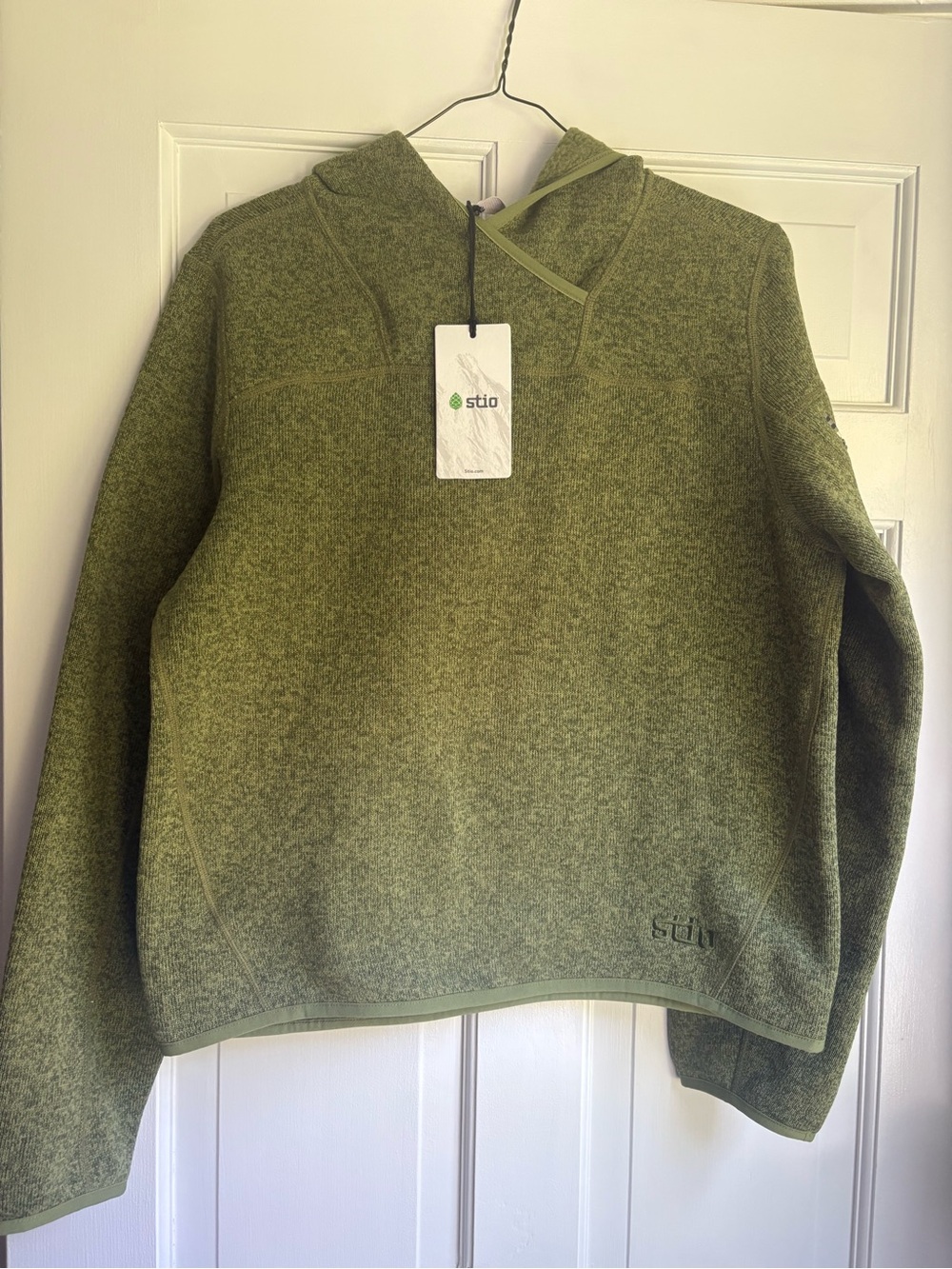 Stio Women’s Olive Green Hooded Fleece Pullover